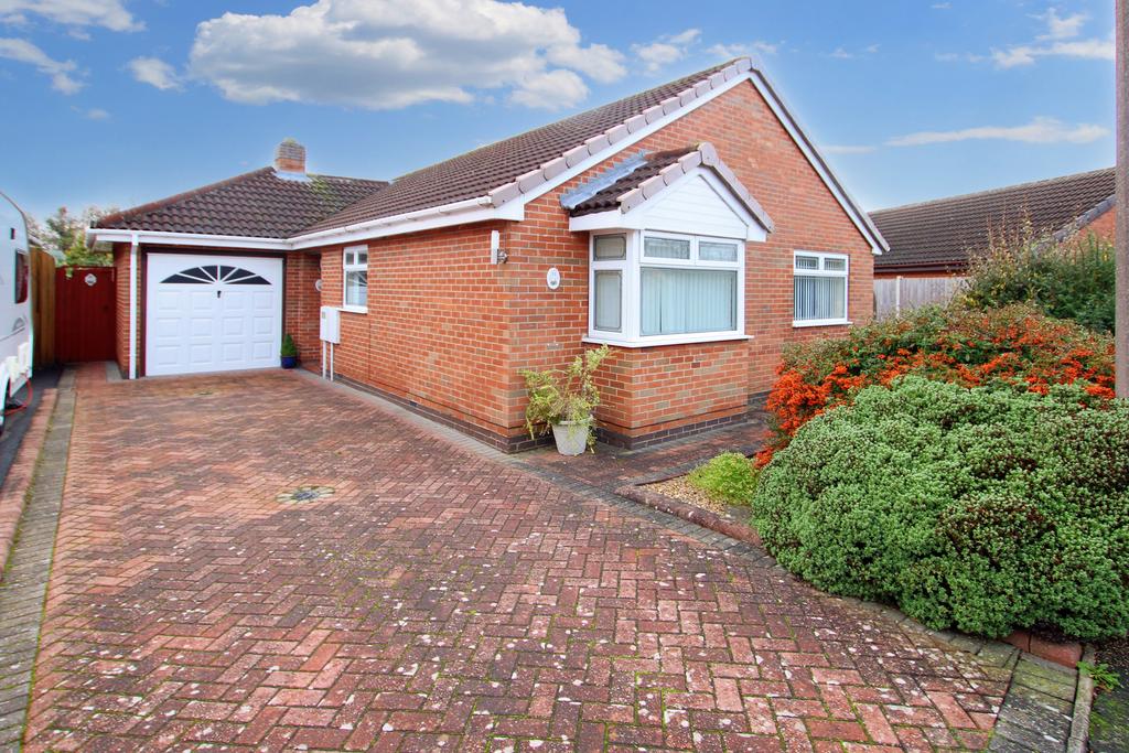 Kedleston Close, Stretton, BurtononTrent, DE13 3 bed detached