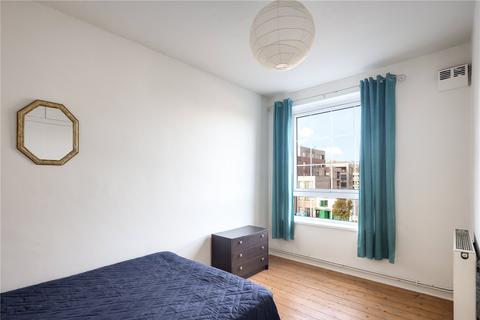 3 bedroom flat for sale, Corbin House, Bromley High Street, Bow, London, E3