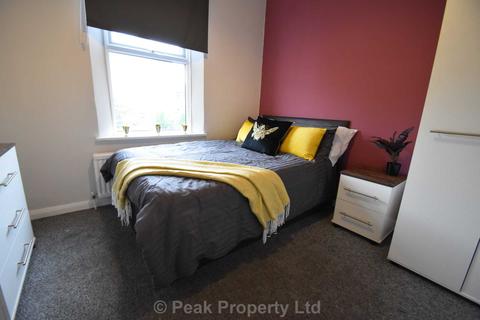 6 bedroom house share to rent - Westborough Road - Close to Southend Hospital