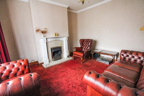 3 bedroom semi-detached house for sale - Grasmere Crescent, Fulwell, Sunderland, Tyne and Wear, SR5 1NL