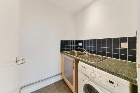 2 bedroom apartment for sale - Orchard Place, London, E14