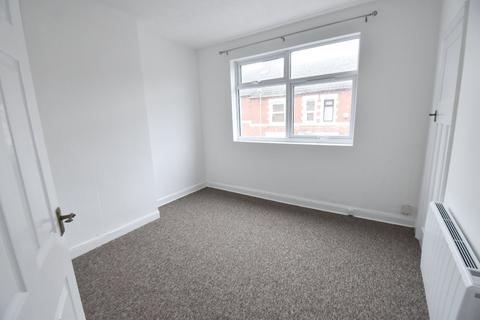1 bedroom apartment to rent - Talbot Road, Wellingborough, NN8