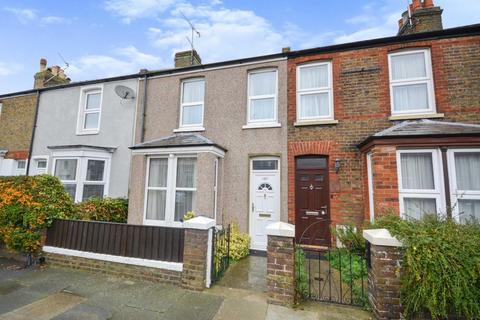 3 bedroom terraced house for sale - Byron Avenue, Margate