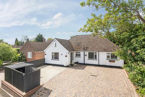 5 bedroom detached house for sale, Old Hill, Woking, GU22