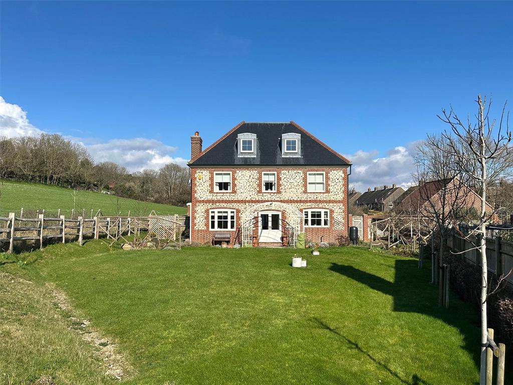Mary Ann Lane, East Dean, East Sussex, BN20 4 bed detached house for