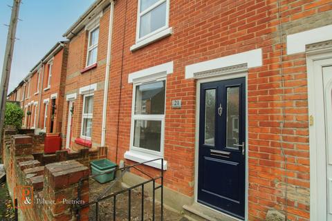 2 bedroom terraced house to rent, King Stephen Road, Colchester, Essex, CO1