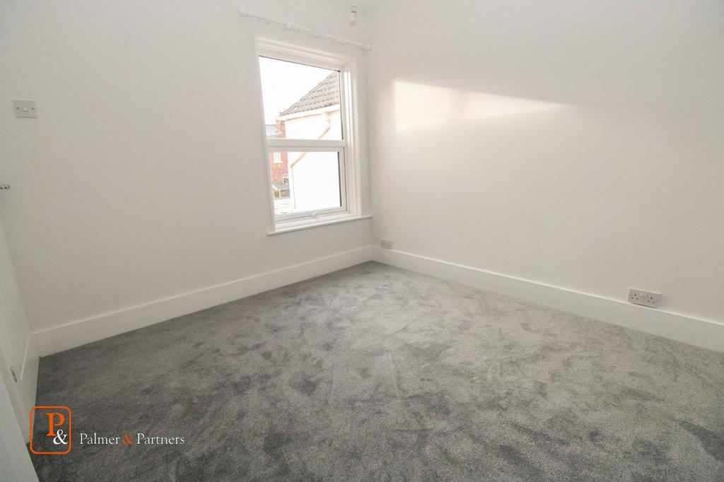2nd Bedroom