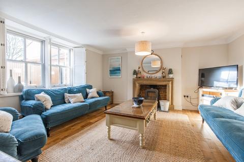 undefined, Chain Free in Burnham Market