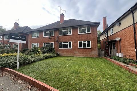 2 bedroom maisonette to rent, Lloyd Court, Pinner HA5