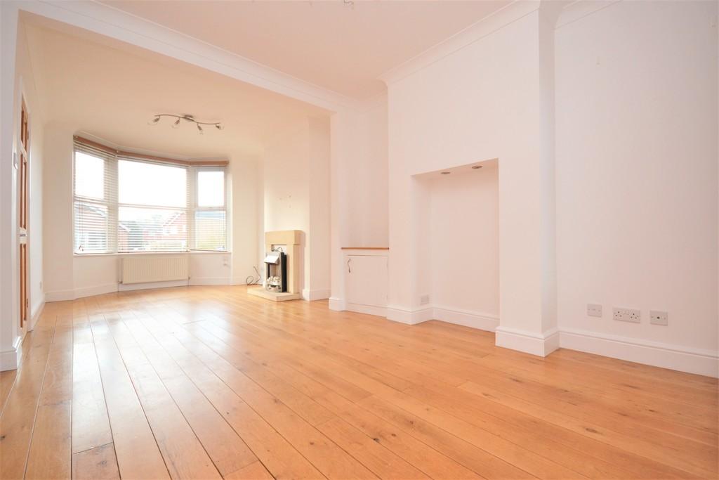 Ivy Lane, Bognor Regis 2 bed terraced house £1,195 pcm (£276 pw)