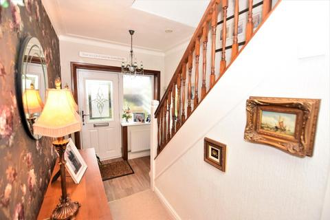 13 Maylands Grove, Barrow-in-furness, LA13 0AN