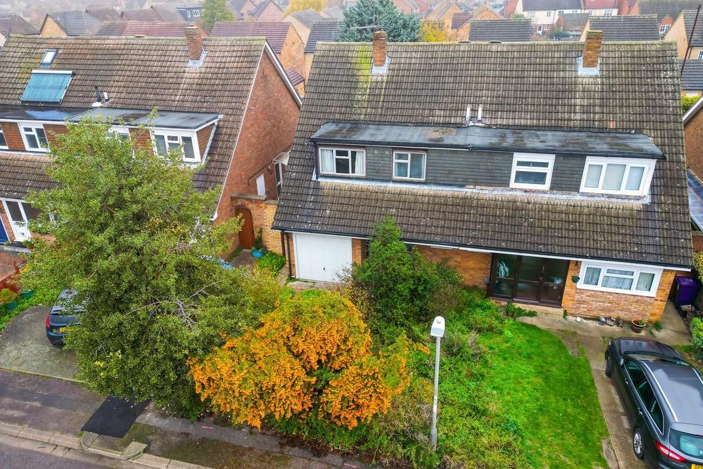 Lime Grove, Royston 3 bed semidetached house for sale £360,000