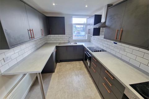 6 bedroom terraced house to rent - Meadowview Road, Thornton Heath, Croydon,
