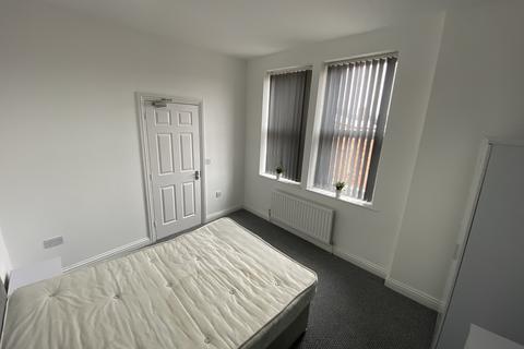 1 bedroom terraced house to rent, Windsor Avenue, Gateshead