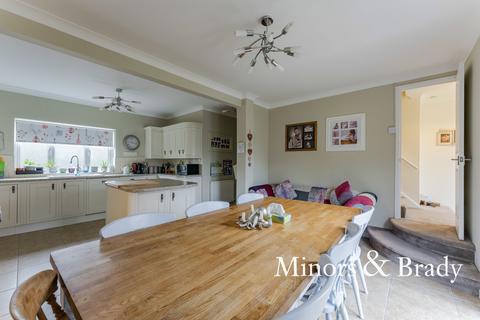 21 Bell Close, Little Snoring, Fakenham, NR21 0HX