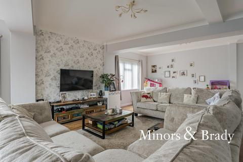21 Bell Close, Little Snoring, Fakenham, NR21 0HX