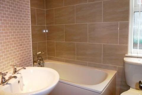 4 bedroom terraced house to rent, Halsbury Road, Kensington, Liverpool