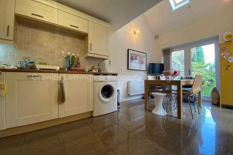 3 Pineacre Close, West Timperley, Altrincham, WA14 5YE