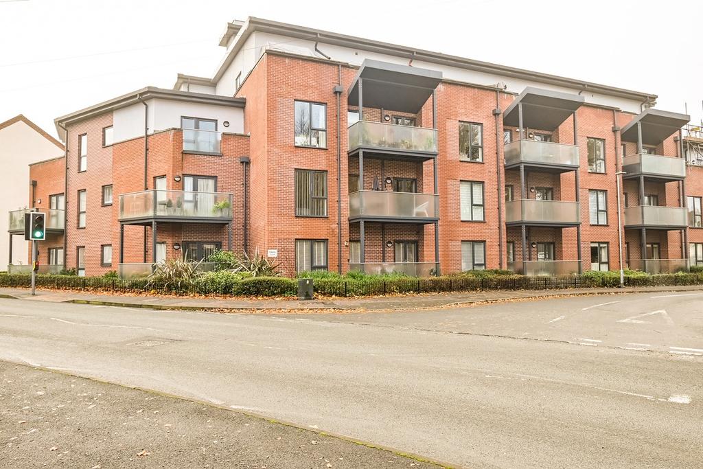 Sandford Gate, Lichfield, WS13 2 bed apartment £240,000