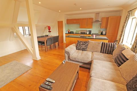 2 bedroom flat to rent - Recognition House, Bridgeman Drive, Windsor