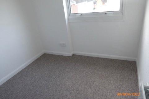 3 bedroom semi-detached house to rent - Sycamore Way, Carmarthen,