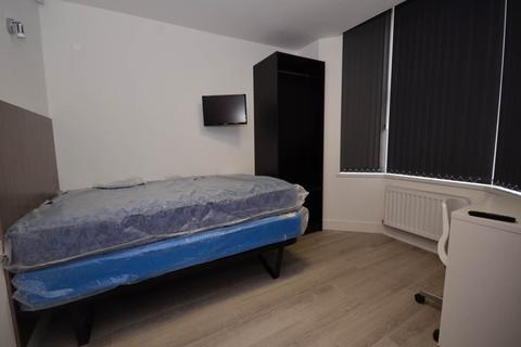 6 bedroom house share to rent - Ling Street, Kensington,