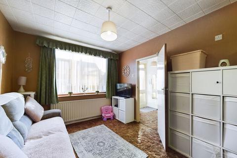 30 Cample Lane, South Ockendon, RM15 5RA