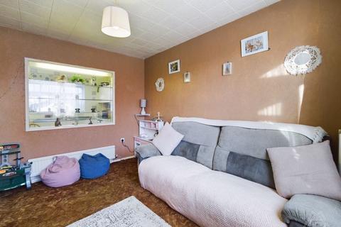 30 Cample Lane, South Ockendon, RM15 5RA