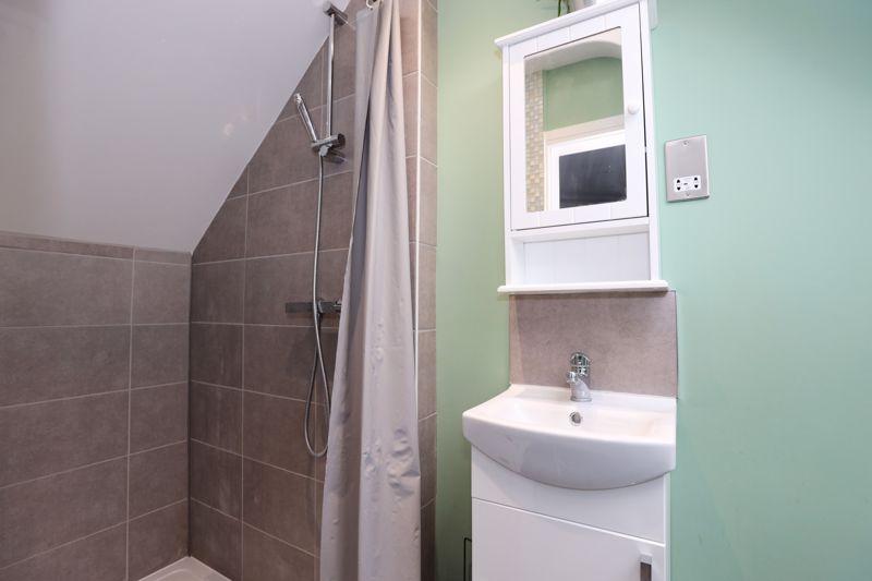 Ensuite shower room