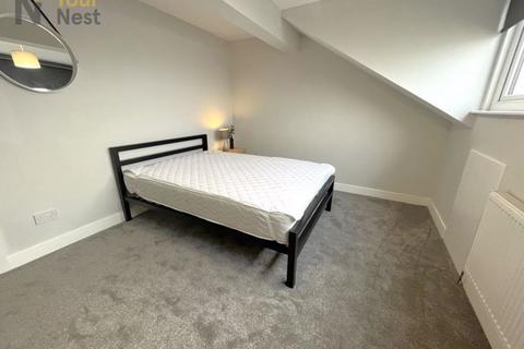 1 bedroom in a house share to rent, Fountain Street, Morley, Leeds, LS27 0PX