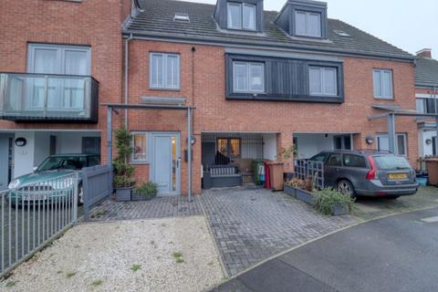 4 bedroom terraced house for sale - St. Catherines Mews, Scunthorpe