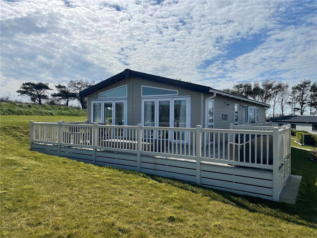 Oyster Bay Holiday Park, Halt Road, Goonhavern 3 bed lodge for sale £