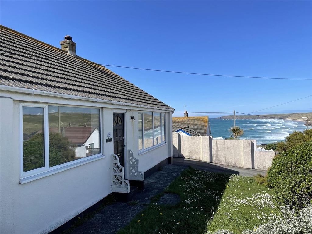 Droskyn Way, Perranporth, Cornwall 3 bed detached bungalow £500,000