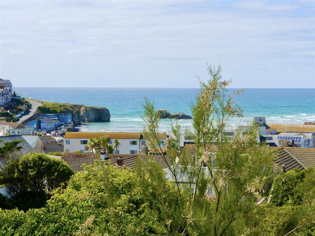 Liskey Hill, Perranporth, Cornwall 3 bed detached house £600,000