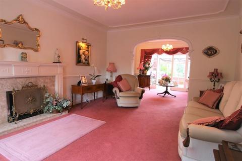 44 Clifton Road, Wolverhampton, WV6 9AP