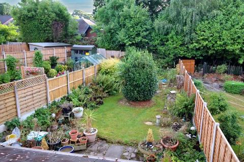 4 Church Hill, Penn, Wolverhampton, WV4 5PW
