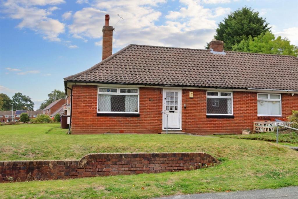 Kinfare Drive, Tettenhall Wood 2 bed bungalow £160,000