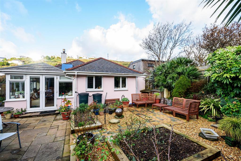 Portreath 3 bed bungalow for sale £475,000