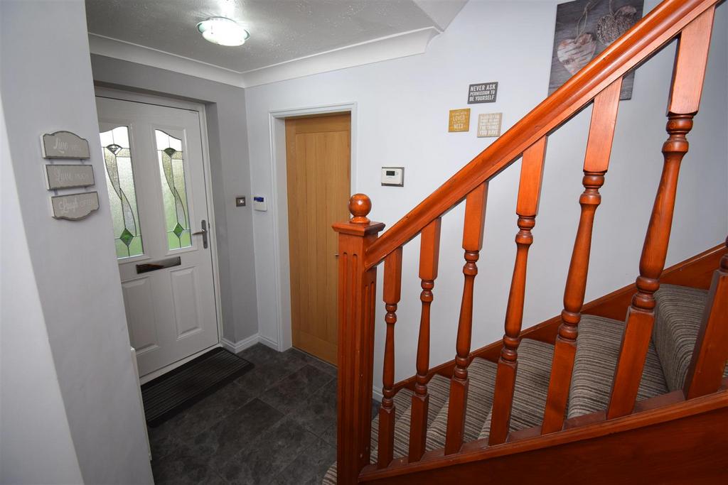 Marsham Road, Westhoughton, Bolton 4 bed detached house for sale £360,000