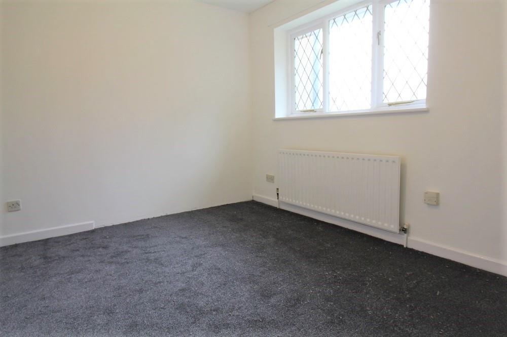 BEDROOM.jpg