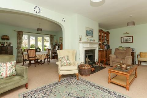 4 bedroom barn conversion for sale - Manor Mews, Ringwould, Deal