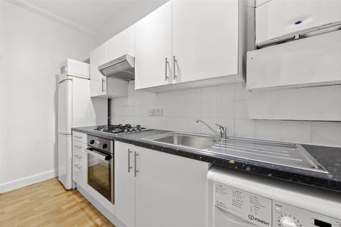 3 bedroom apartment for sale - Finchley Road, London
