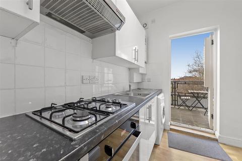 3 bedroom apartment for sale - Finchley Road, London
