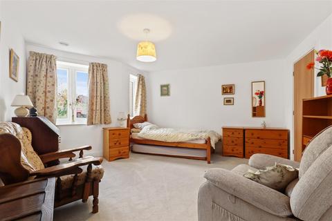 1 bedroom apartment for sale - London Road, Hailsham