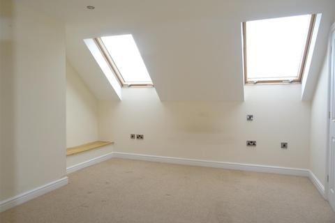 2 bedroom penthouse to rent - Copthorne Road, Shrewsbury