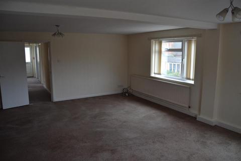 3 bedroom flat to rent - Fairfield Road, Market Harborough