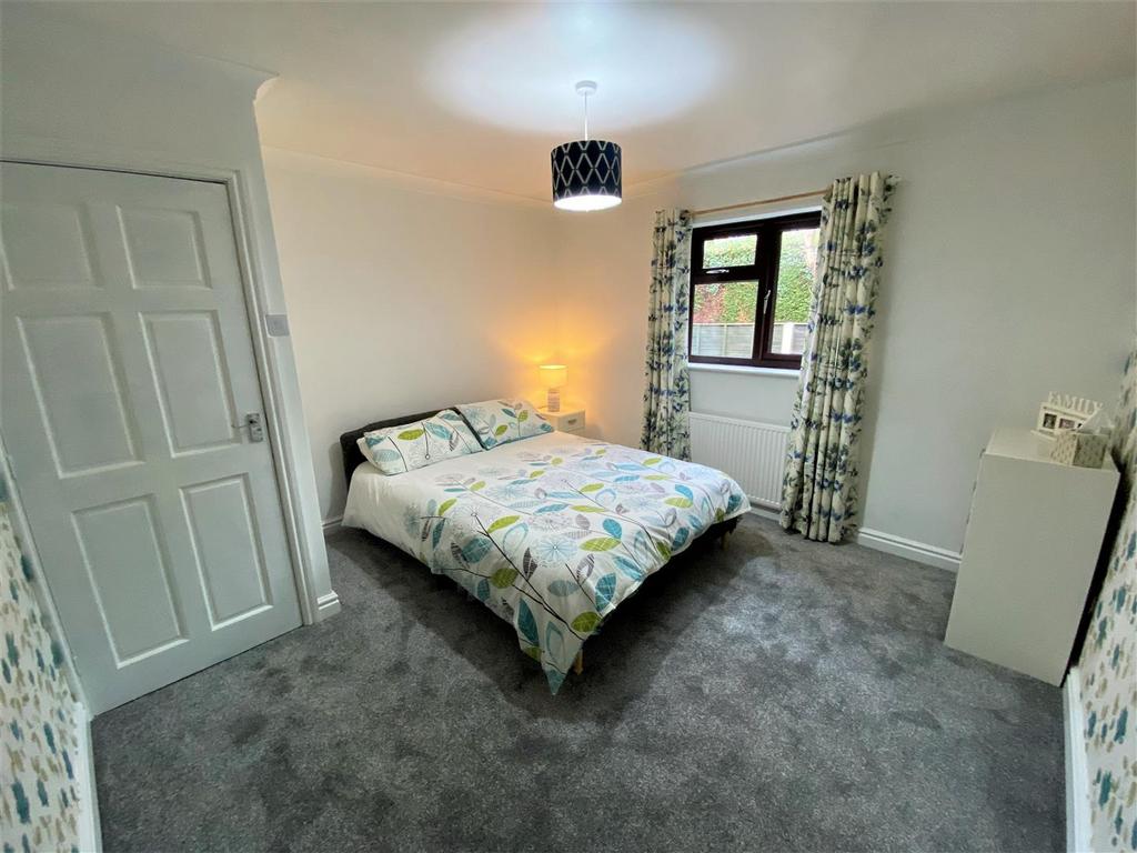GROUND FLOOR Bedroom (3) 409
