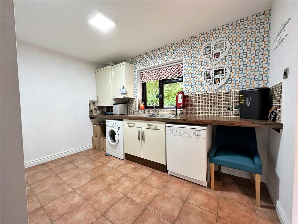 Utility Room 488