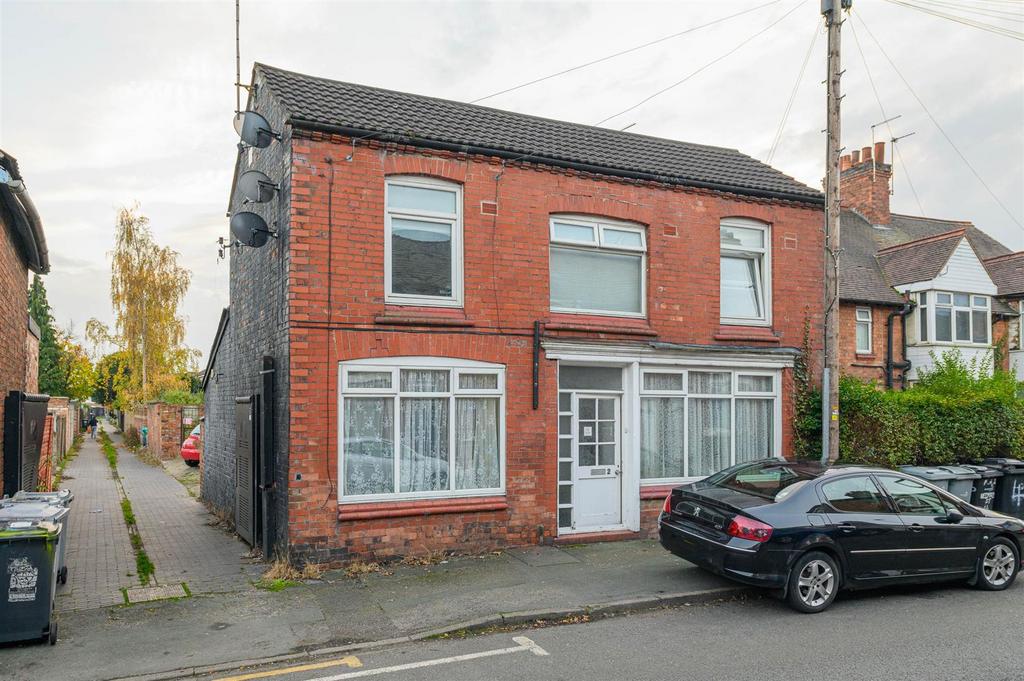 Bedford Street, Crewe 4 bed end of terrace house for sale £200,000