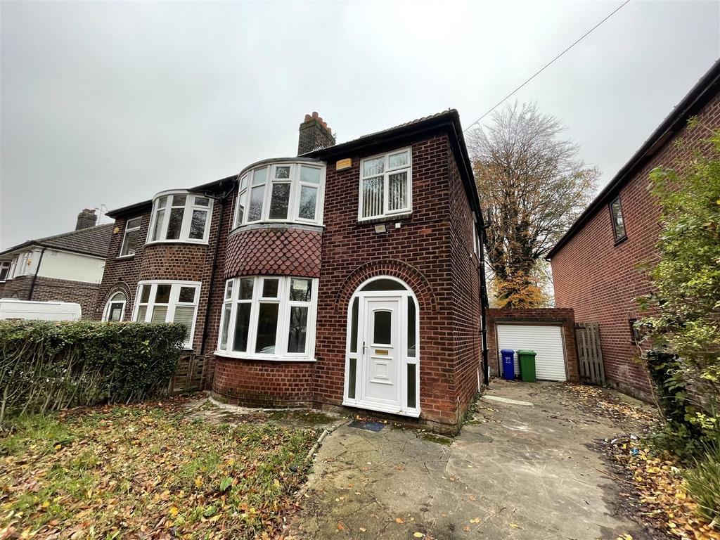 Parkville Road, Manchester 3 bed semidetached house £1,295 pcm (£299 pw)